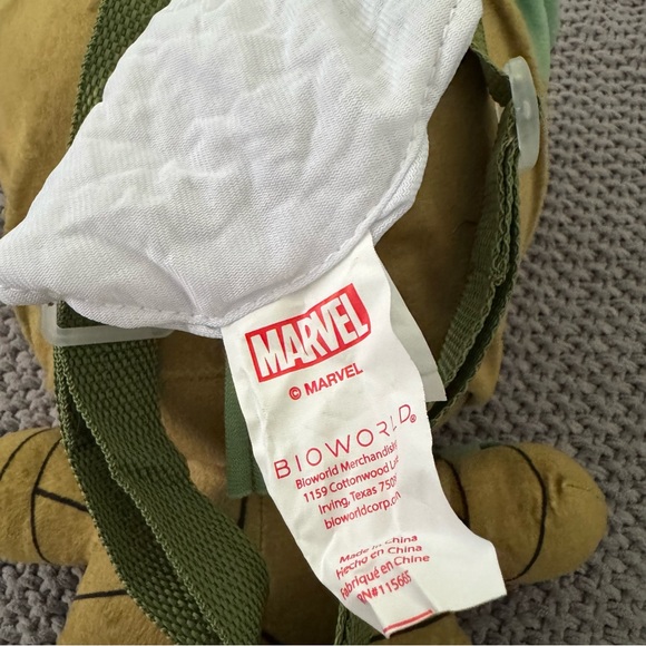 groot plush backpack - Picture 2 of 4